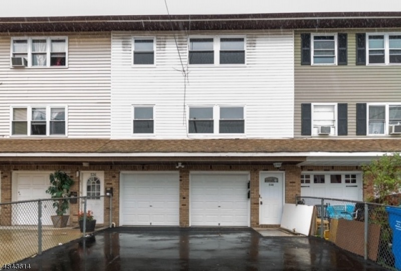 538 Livingston St, Elizabethport, NJ 07206 - photo 1