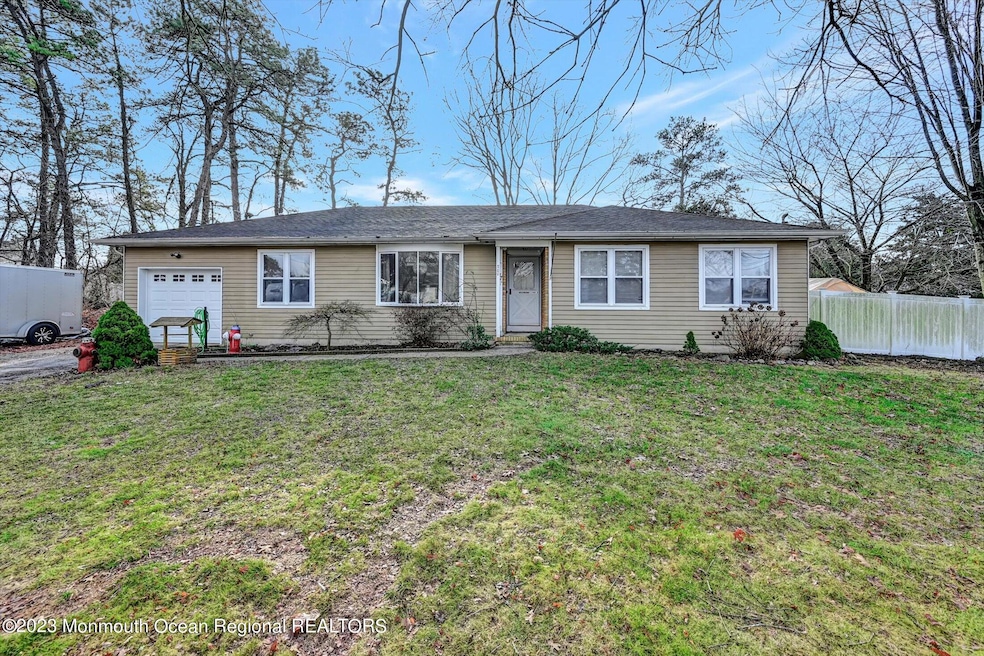 700 5th Ave, Toms River, NJ 08757 - photo 1