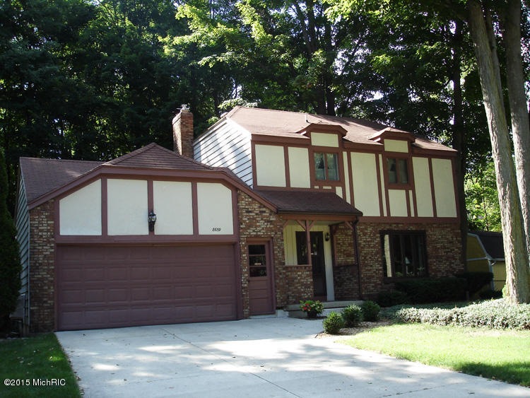 Front Exterior3