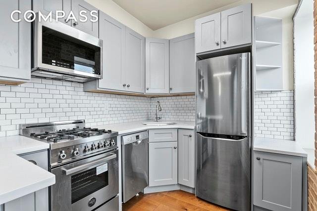 200 W 108th St unit 15-E, New York, NY 10025 - photo 1