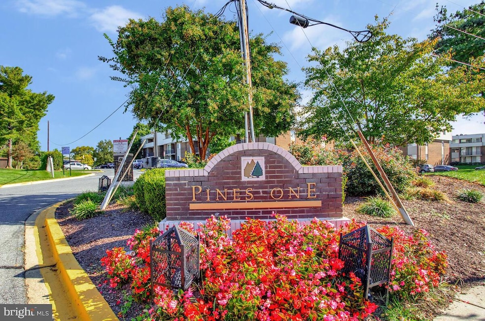 10216 Prince Place unit 9-204, Upper Marlboro, MD 20774 - photo 1