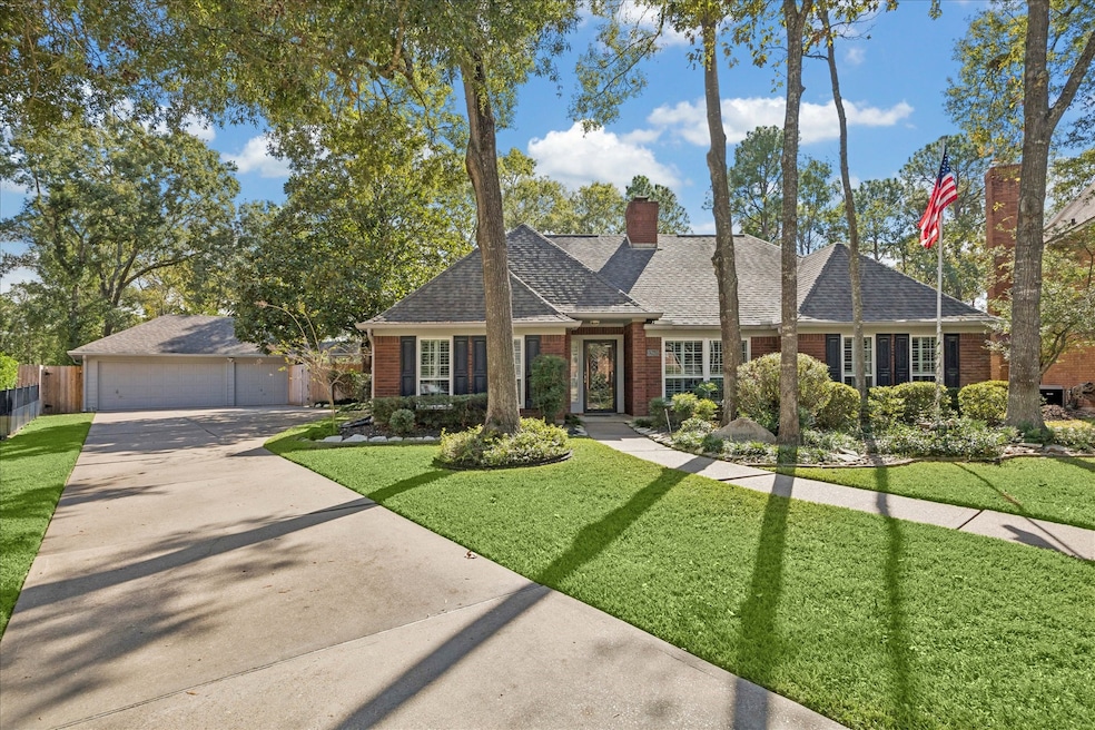 12007 Twilight Sky Ct, Houston, TX 77059 - photo 1