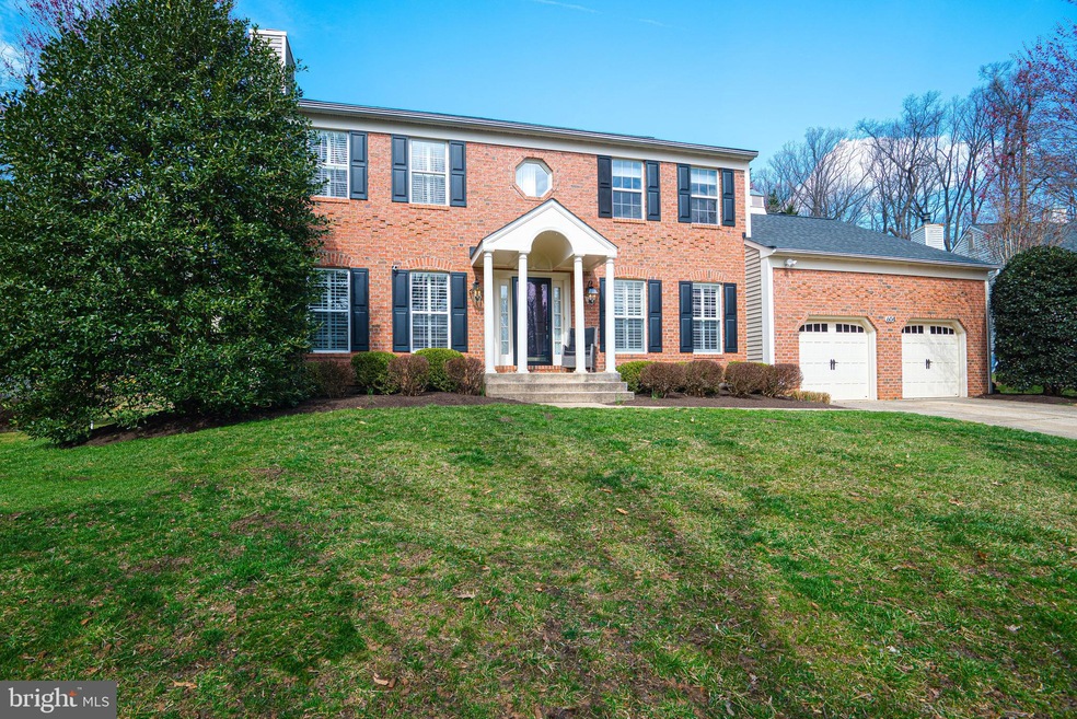 604 Wood Glenn Ct, Lutherville Timonium, MD 21093 - photo 1