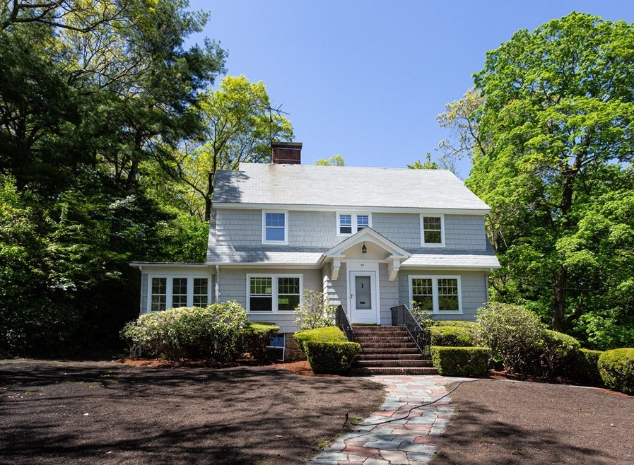 46 Highland St, Hopedale, MA 01747 - photo 1