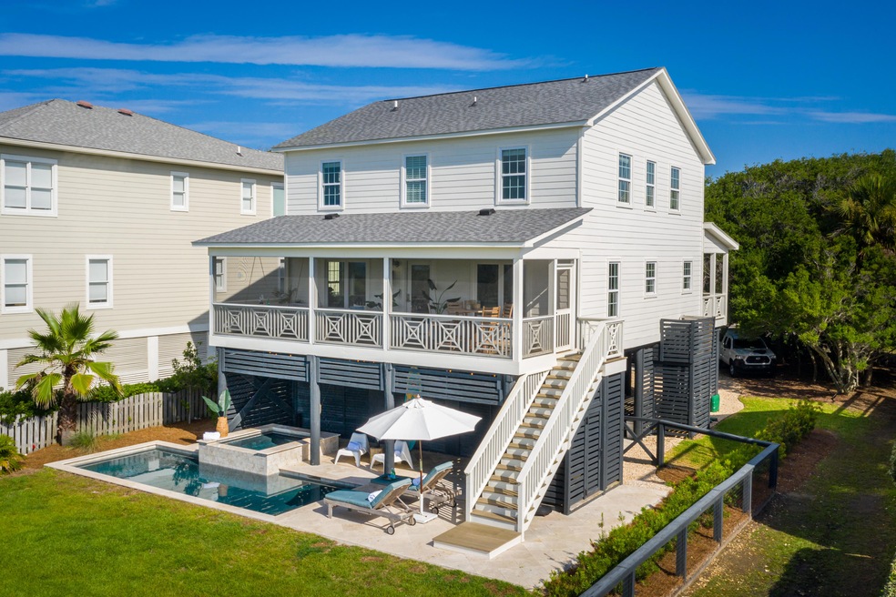 New pool and screened porch