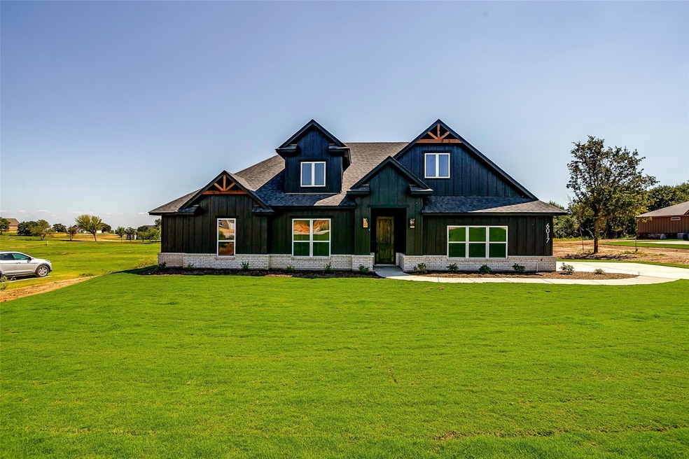 6017 Cottontail Ct, Springtown, TX 76082 - photo 1