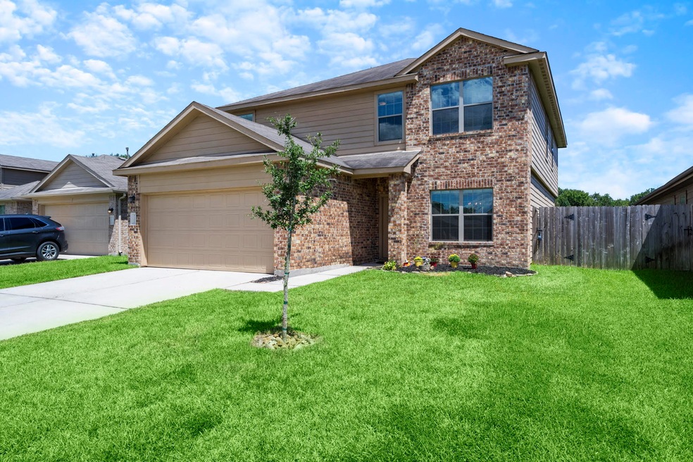 23250 Gallanda Dr, Magnolia, TX 77354 - photo 1