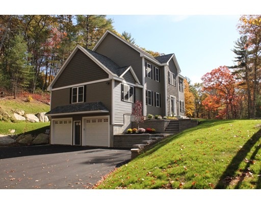 21 Brookside Dr, Uxbridge, MA 01569 - photo 1