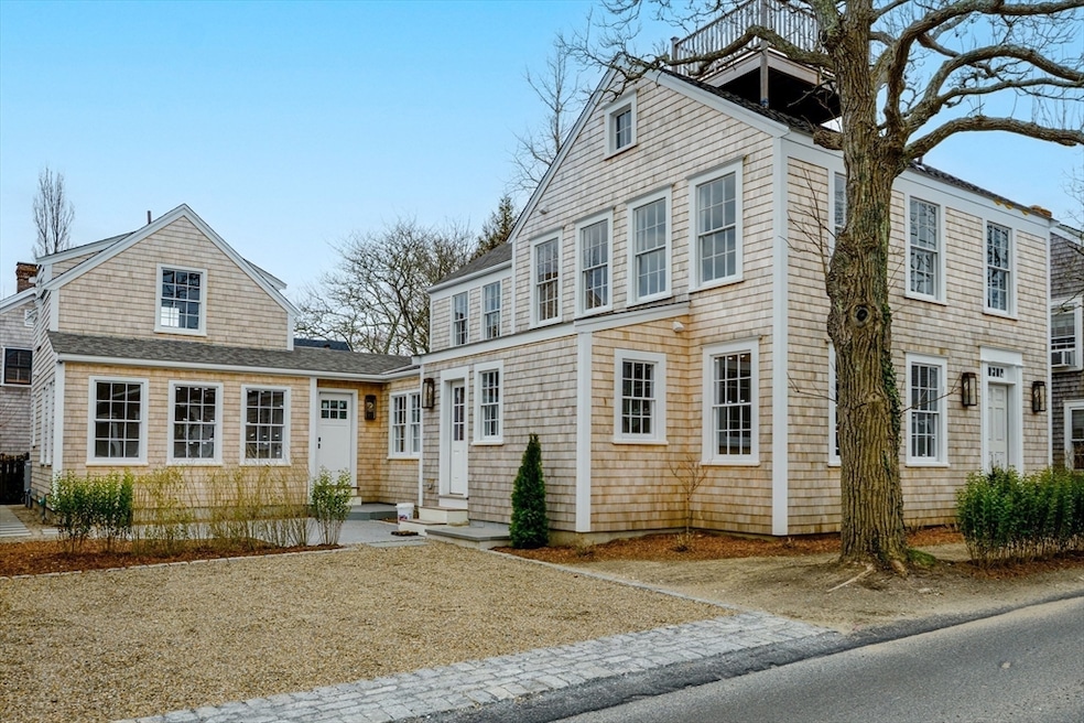 Pending $5,995,000 • Co-Listing Agent