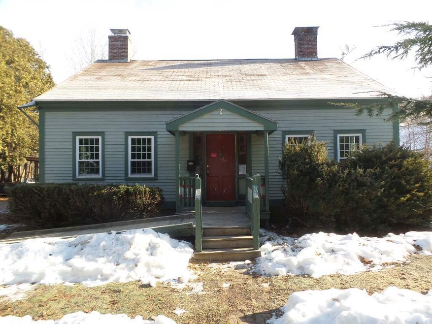 256 S Main St, Franklin, NH 03235 - photo 1