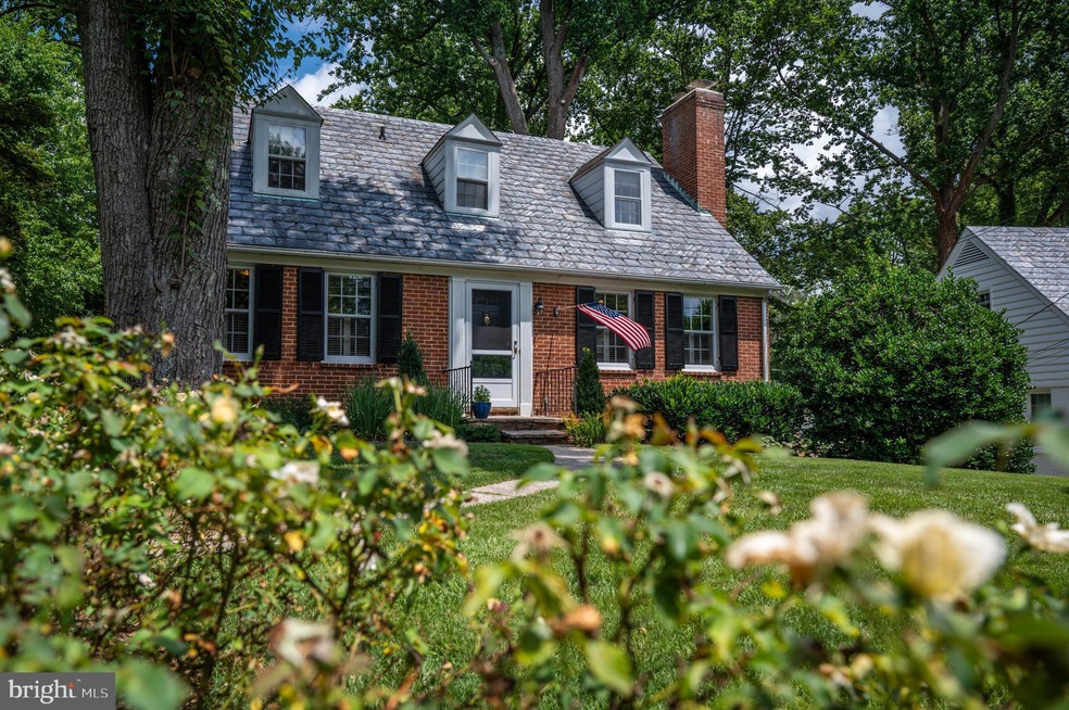 443 Range Rd, Towson, MD 21204 - photo 1