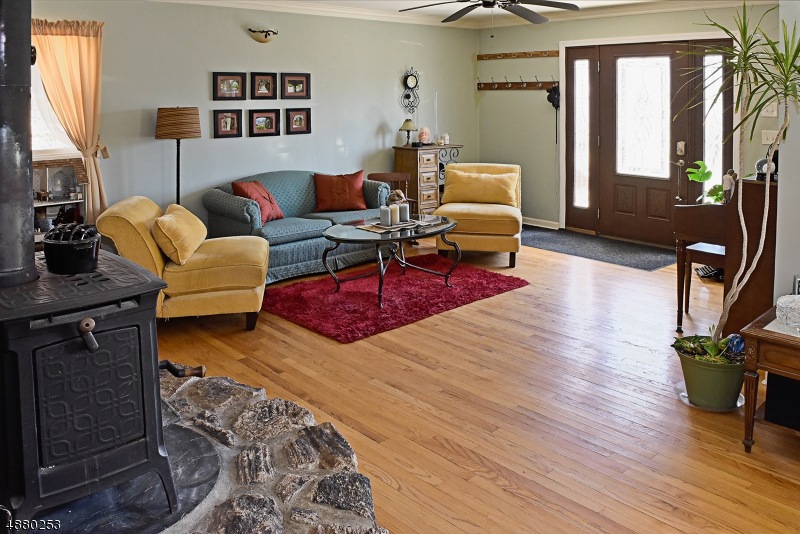 3 Hemlock Rd, Byram Township, NJ 07821 - photo 1