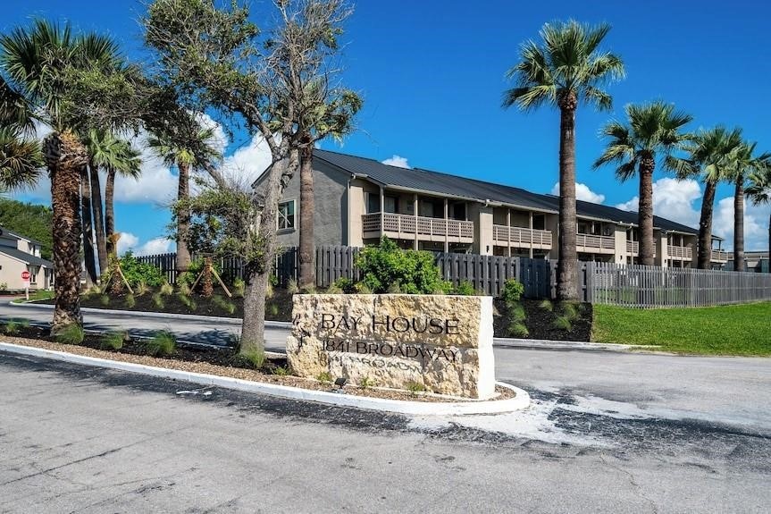 For Sale $439,900