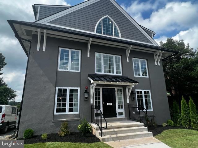 215 E Linden St unit 1, Kennett Square, PA 19348 - photo 1