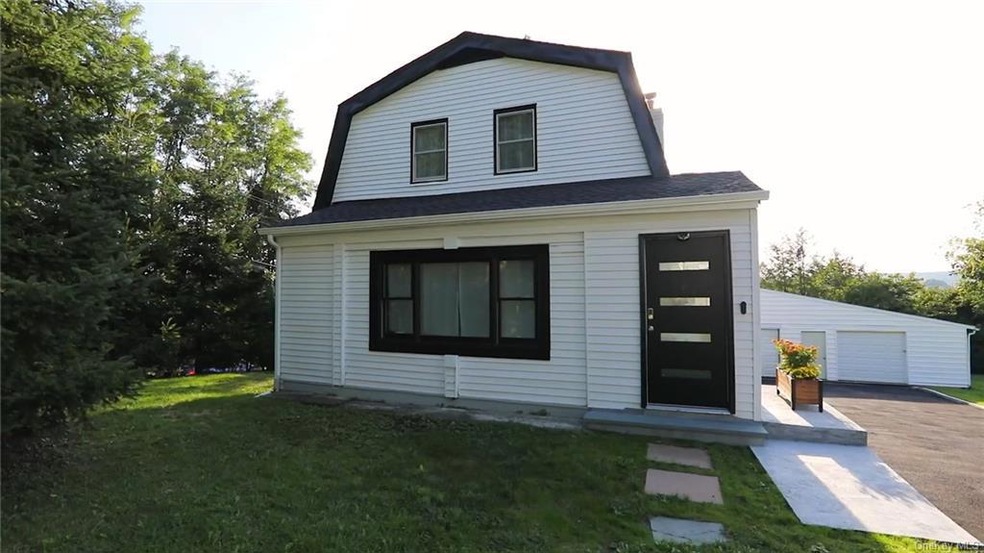 47 W Stevens Ave, Hawthorne, NY 10532 - photo 1