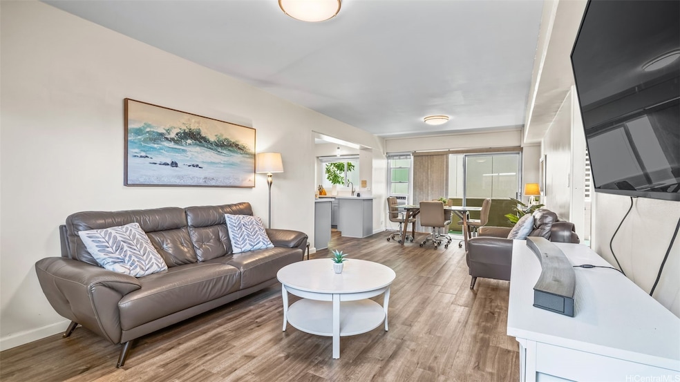 Sold $346,000 • Co-Listing Agent