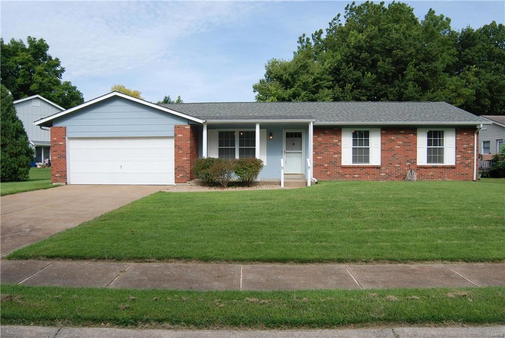 905 Picardy Lane
