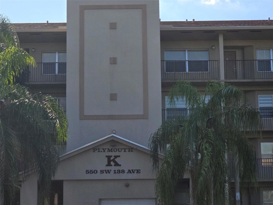 550 SW 138th Ave unit 402K, Pembroke Pines, FL 33027 - photo 1