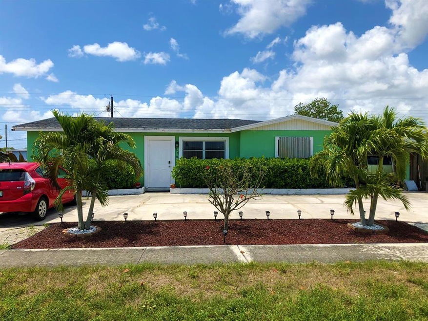 5806 Tarragon Dr, West Palm Beach, FL 33415 - photo 1