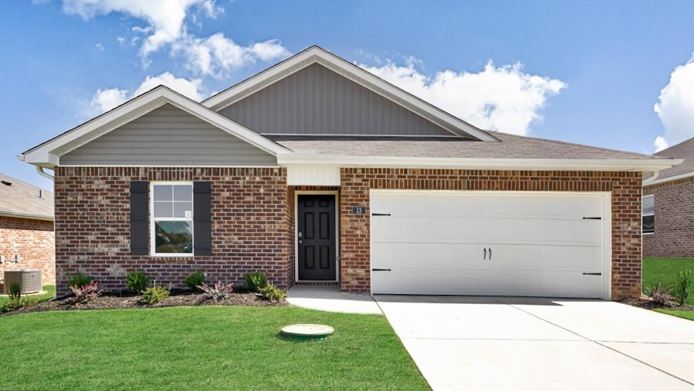 7954 Royster Creek Dr, Millington, TN 38053 - photo 1