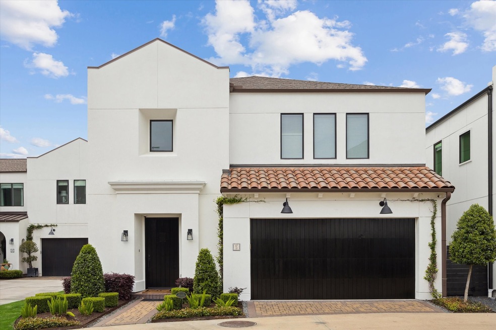 1711 Maravilla Dr, Houston, TX 77055 - photo 1