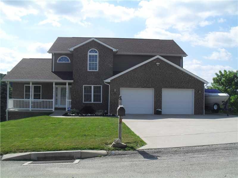 Exterior Front. Triple wide driveway plenty of off