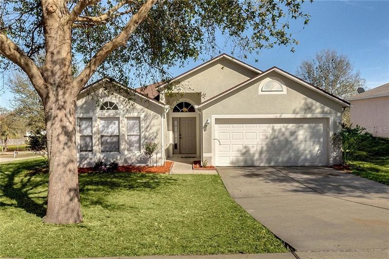 2925 White Magnolia Loop Clermont, FL 34711
