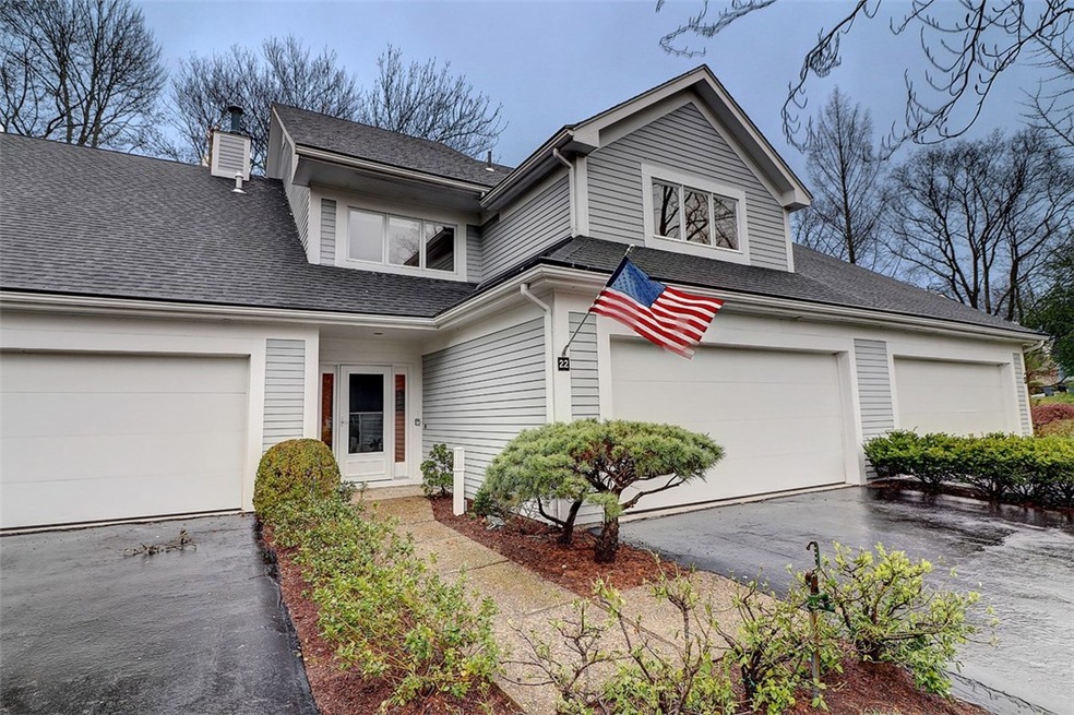 22 Bagy Wrinkle Cove, Warren, RI 02885 - photo 1