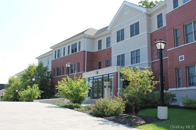 77 Quaker Ave unit 104, Cornwall, NY 12518 - photo 1