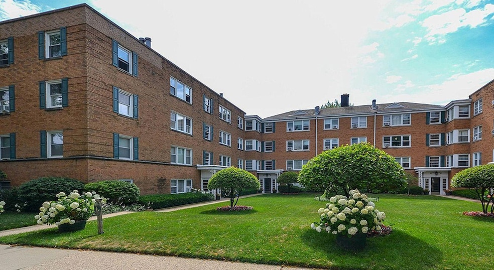 For Rent $1,900/month