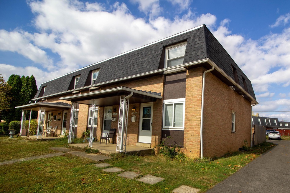 3674 Mccarley Dr S, Columbus, OH 43228 - photo 1