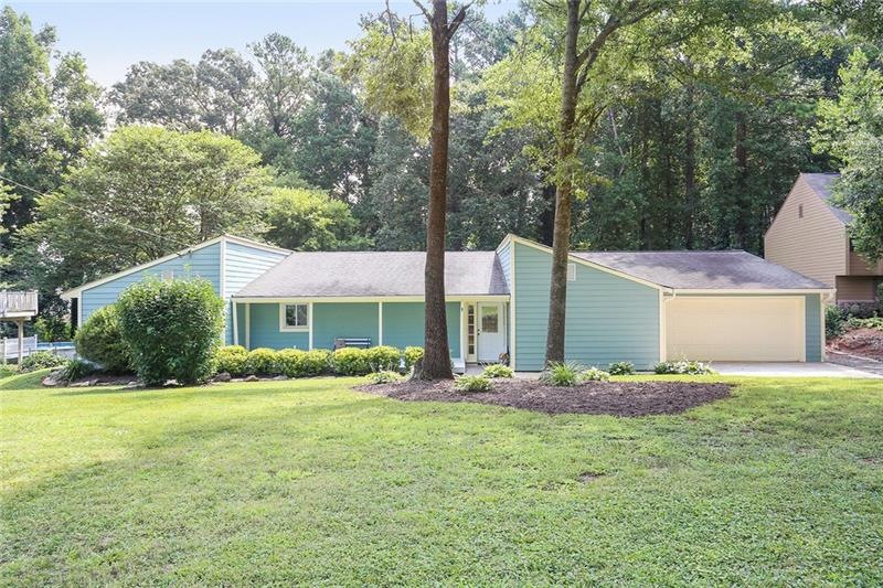 4071 Meadow Way, Marietta, GA 30066 - photo 1
