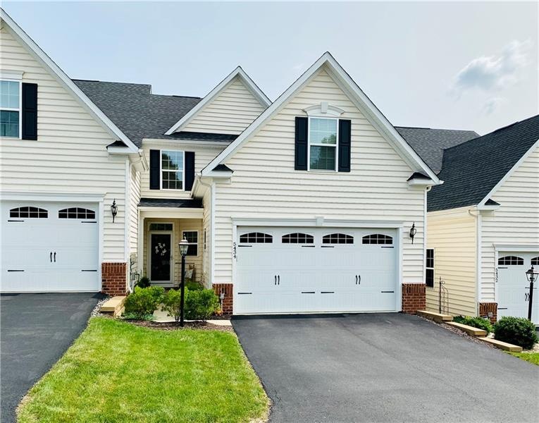 Spectacular custom townhouse in Whitehall!