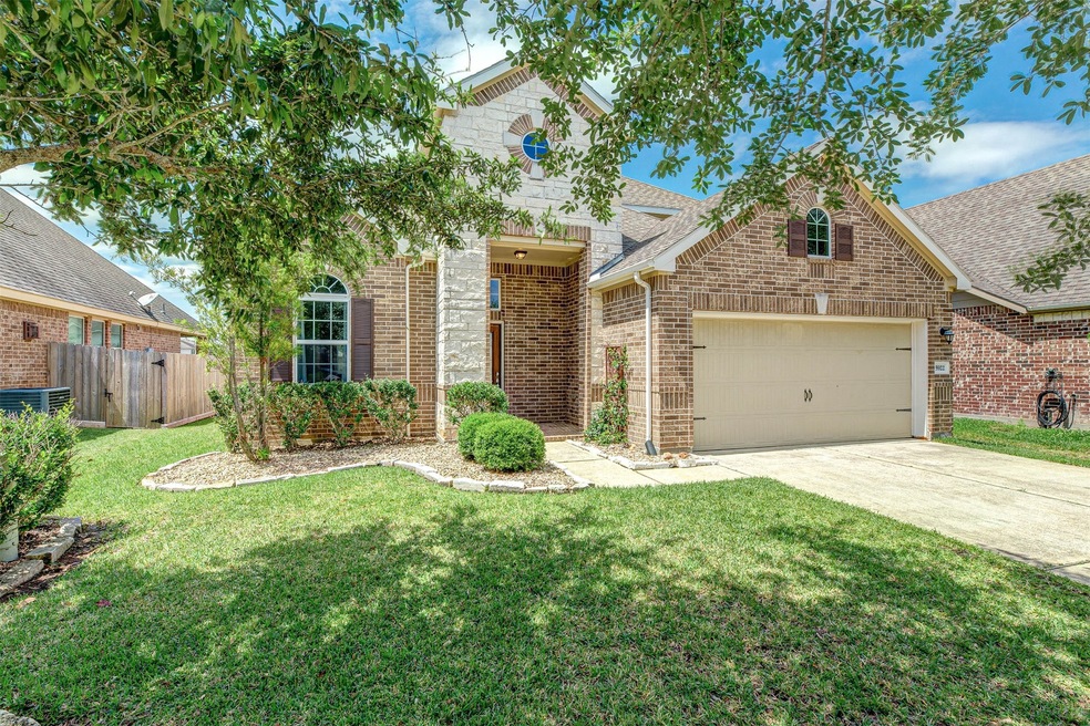 5922 Watford Bend, Rosenberg, TX 77471 - photo 1