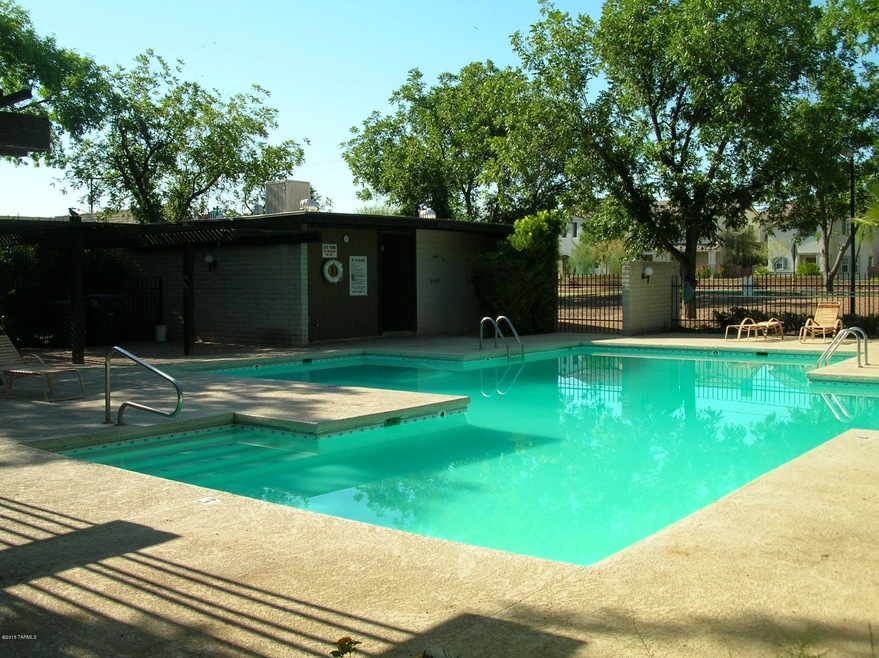 Orchard River Pool