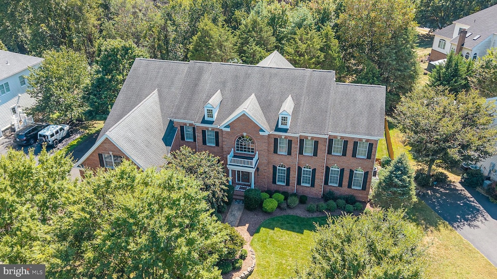 5331 Chaffins Farm Ct, Haymarket, VA 20169 - photo 1