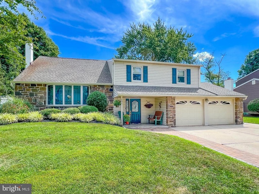 191 Fletcher Dr, Morrisville, PA 19067 - photo 1