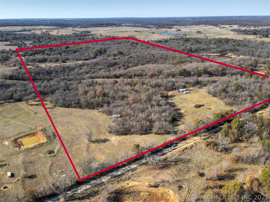 13301 N 150 Rd, Okmulgee, OK 74447 - photo 1