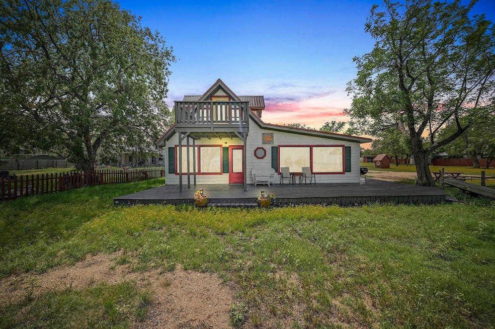 For Sale $549,900 • Co-Listing Agent