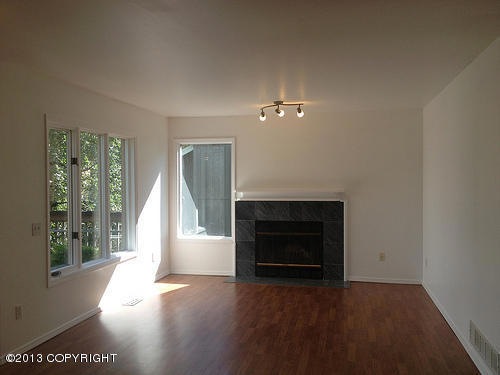 363 Peppertree Loop living room 3