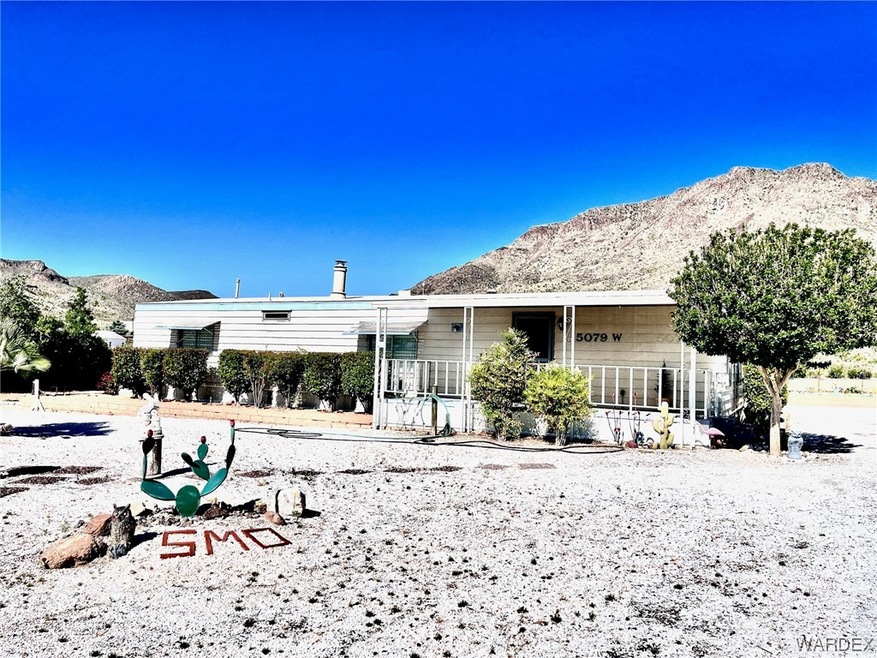 5079 Camelback Loop