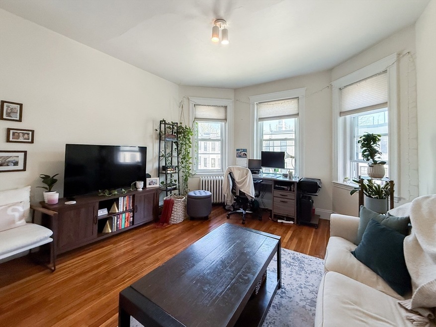 1568 Commonwealth Ave unit 8, Brighton, MA 02135 - photo 1