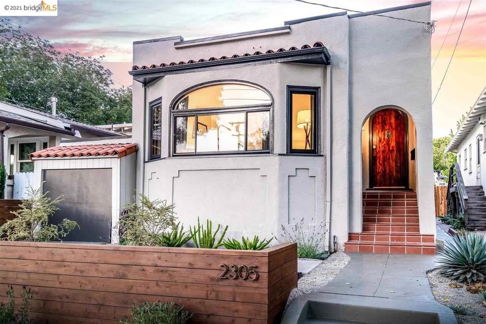 2305 Sacramento St, Berkeley, CA 94702 - photo 1