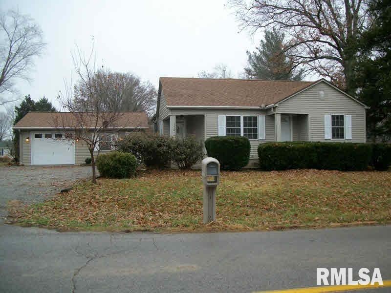 1701 Dorris Heights Rd, Harrisburg, IL 62946 - photo 1