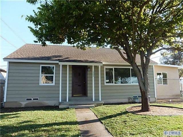 1202 E 124th St, Los Angeles, CA 90059 - photo 1