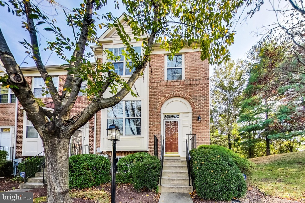 15742 Ensleigh Ln, Bowie, MD 20716 - photo 1