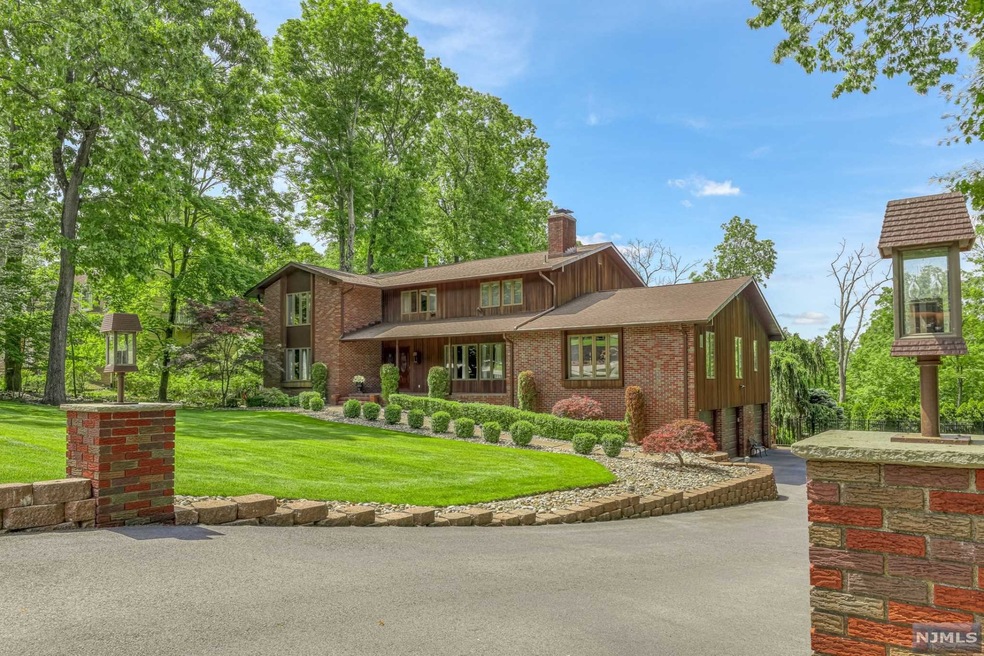 112 Cheyenne Way, Wayne, NJ 07470 - photo 1