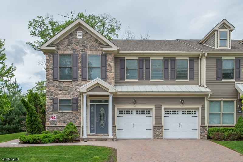 202 Whitney Ln, Allendale, NJ 07401 - photo 1