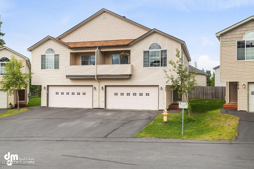 Exterior_DMD_1763-SMALL