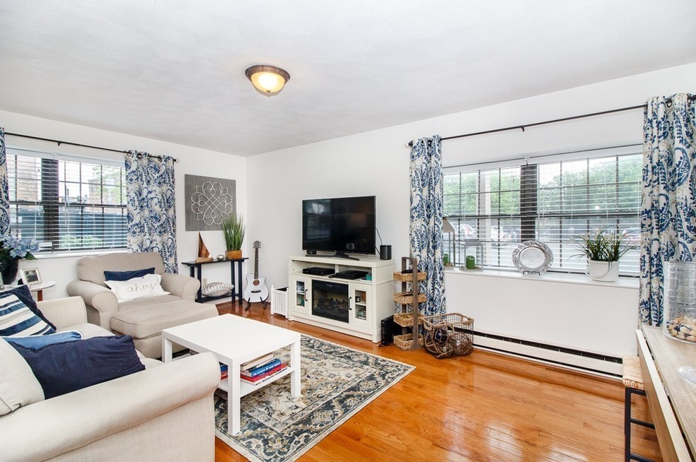 191 Bunker Hill St unit 103, Charlestown, MA 02129 - photo 1